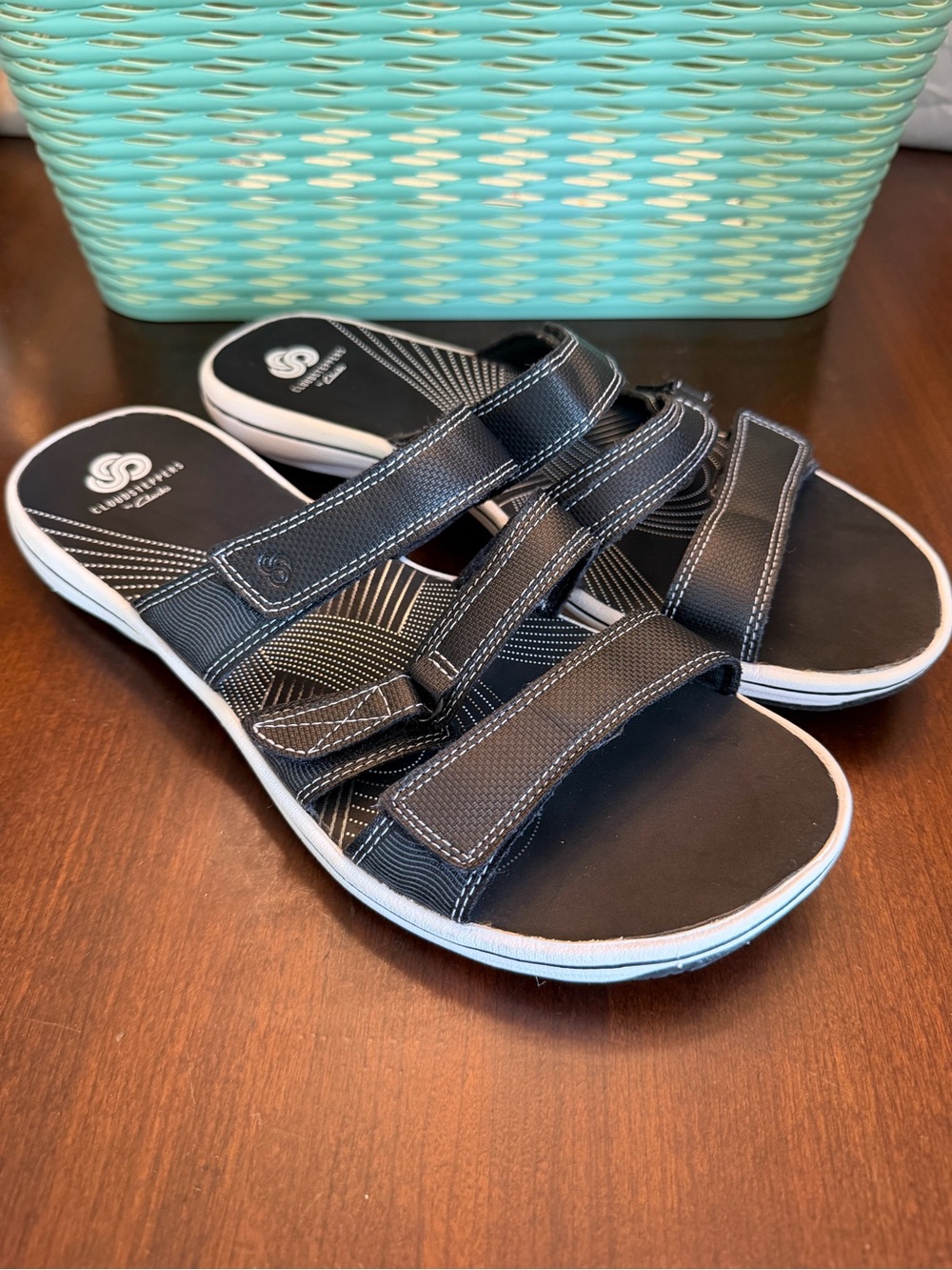 Cloudsteppers By Clarks Brinkley Coast Sandal Strappy Slip On Flats SZ 10M Black